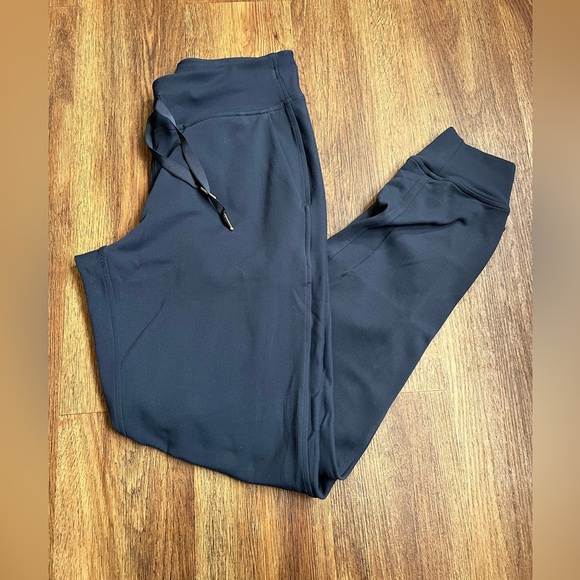 Lululemon Warm Down Jogger II "28" Black Pockets Drawstring S6 - Picture 1 of 6